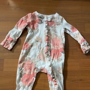 Gap - baby girl zipper down pajamas with footsies